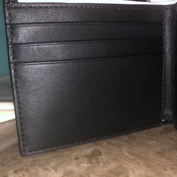 Men’s Monogram Michael Kors wallet - Picture 5 of 5